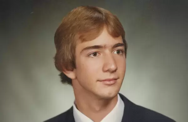 Del fast food a la cima: millonarios que empezaron en cadenas de comida rpida