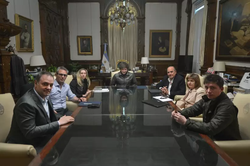 mesa politica milei ministros