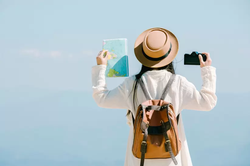 viajes turismo selfie mochila