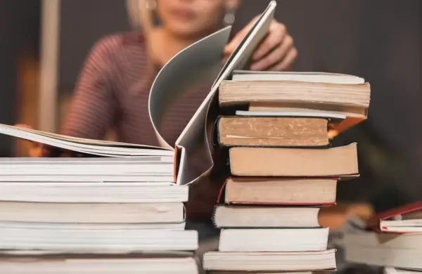 Más allá del bestseller: cuáles son los libros de larga vida en la industria editorial uruguaya