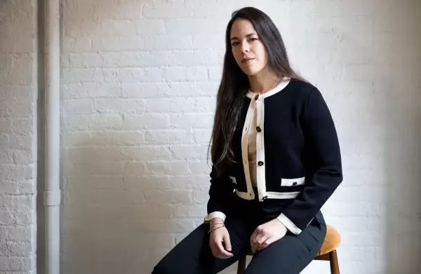 De hacker adolescente a CEO: la historia del fundador de la startup de ciberseguridad que levantó US$ 65 millones