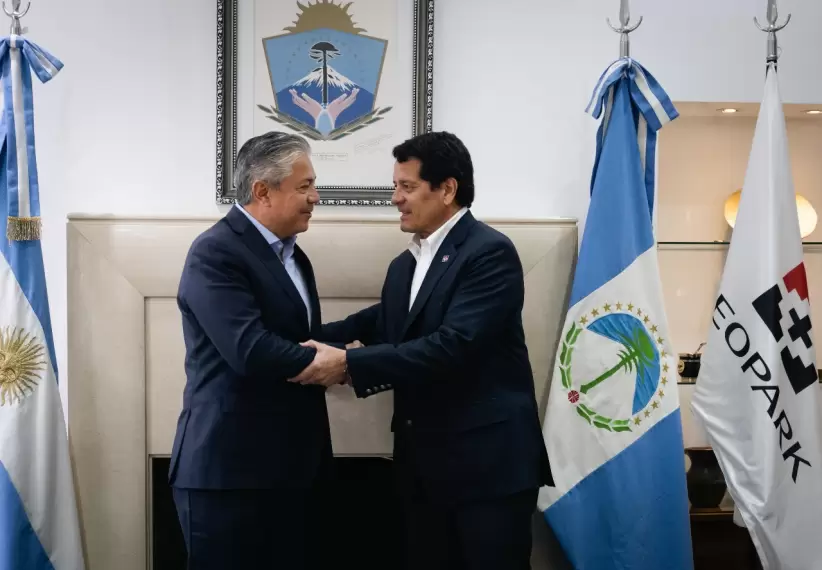 Geopark y Rolando Figueroa