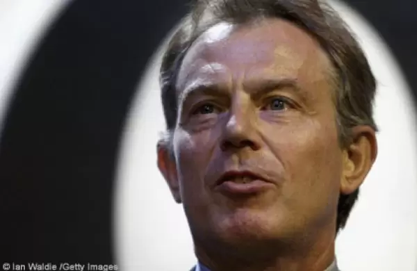 Lujo en las alturas: los jets en los que llegaron los Tony Blair y Condoleezza Rice para acompañar a Dimon en su visita al país