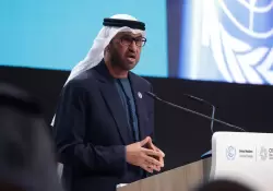 El gigante petrolero árabe que podría sumar YPF a su proyecto de GNL