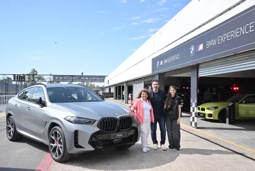 Ivana Dip, CEO de BMW Group Argentina; Fabián Turnes, Secretario de Deportes de la Ciudad de Buenos Aires; y Sofía Aloisi, Marketing de BMW Group Arge