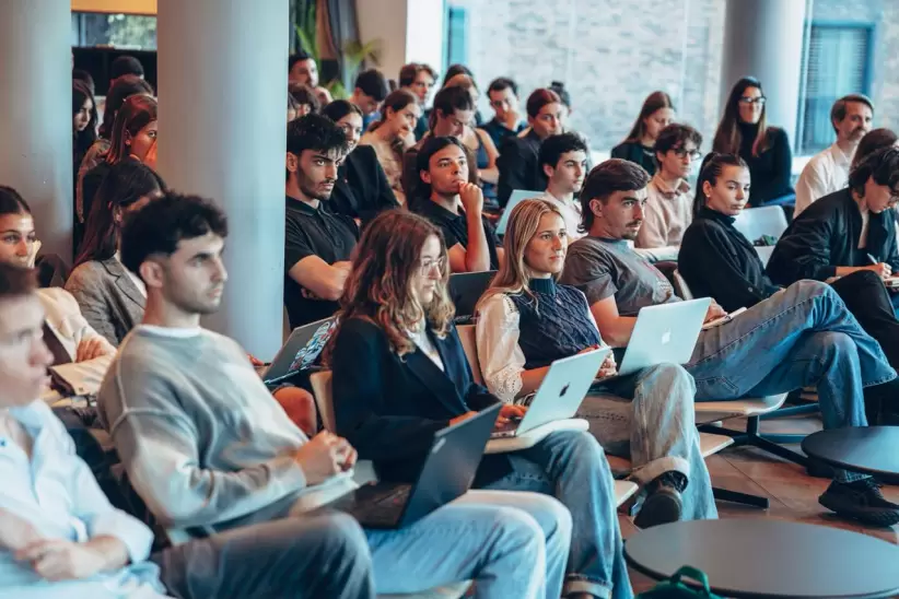 "Movilidad sustentable: Imagin un futuro con Audi"