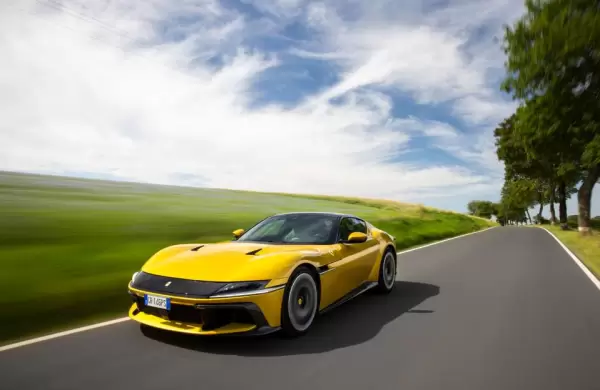 La visin a largo plazo de Ferrari entusiasma a Wall Street: suben las acciones tras un slido trimestre