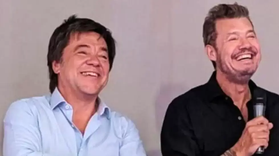 Scaglione junto a Tinelli