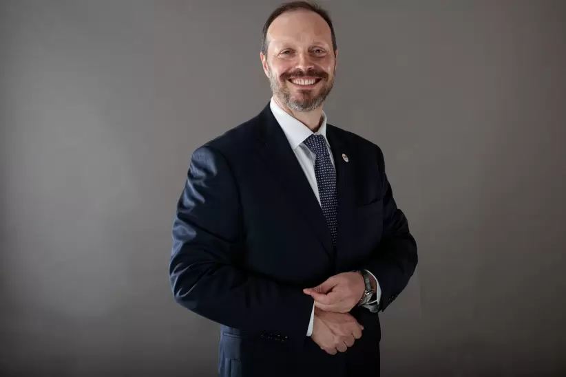 summit energy 2025 - 8vo panel - exportar gas el gran desafio - sergio martin mengoni - total austral -138