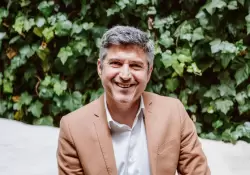 As imaginan el 2045 los consumidores uruguayos: comida asistida por IA, lavados sin agua y envases comestibles