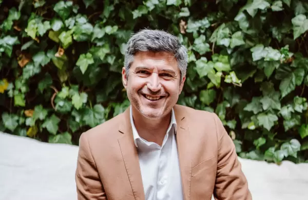 As imaginan el 2045 los consumidores uruguayos: comida asistida por IA, lavados sin agua y envases comestibles