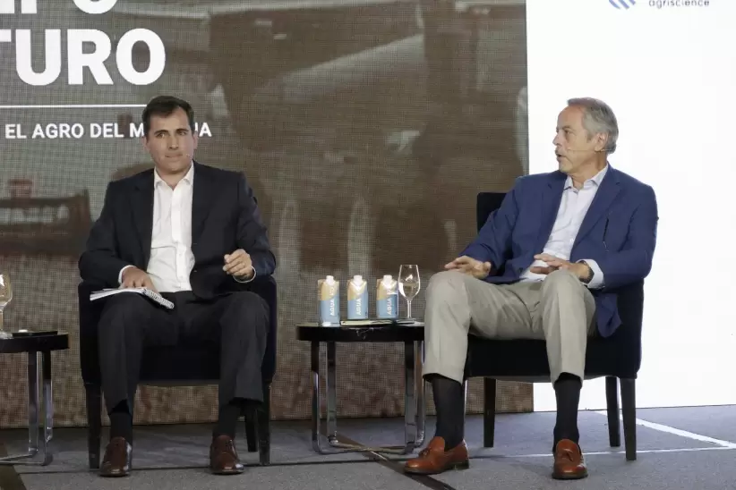 summit campo y futuro 2025 -2do panel - agrotech revolucion verde - manuel ron - bio4 argentina_c8a0998 (35)