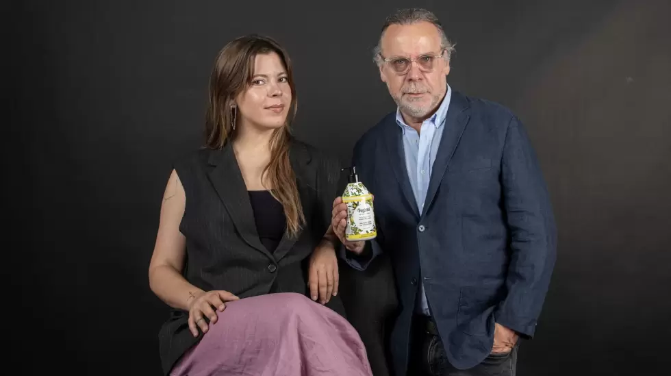 Abril y Martin Torres, fundadores de Veganis