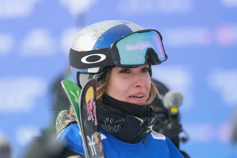 Eileen Gu (Foto por Lintao Zhang/Getty Images)