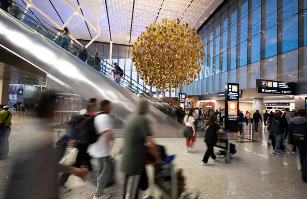 Récord histórico: 300 millones de pasajeros despegan en la Navidad más activa de la aviación mundial