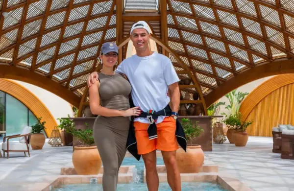 Las increíbles mansiones que compró Cristiano Ronaldo en un paraíso que pocos conocen