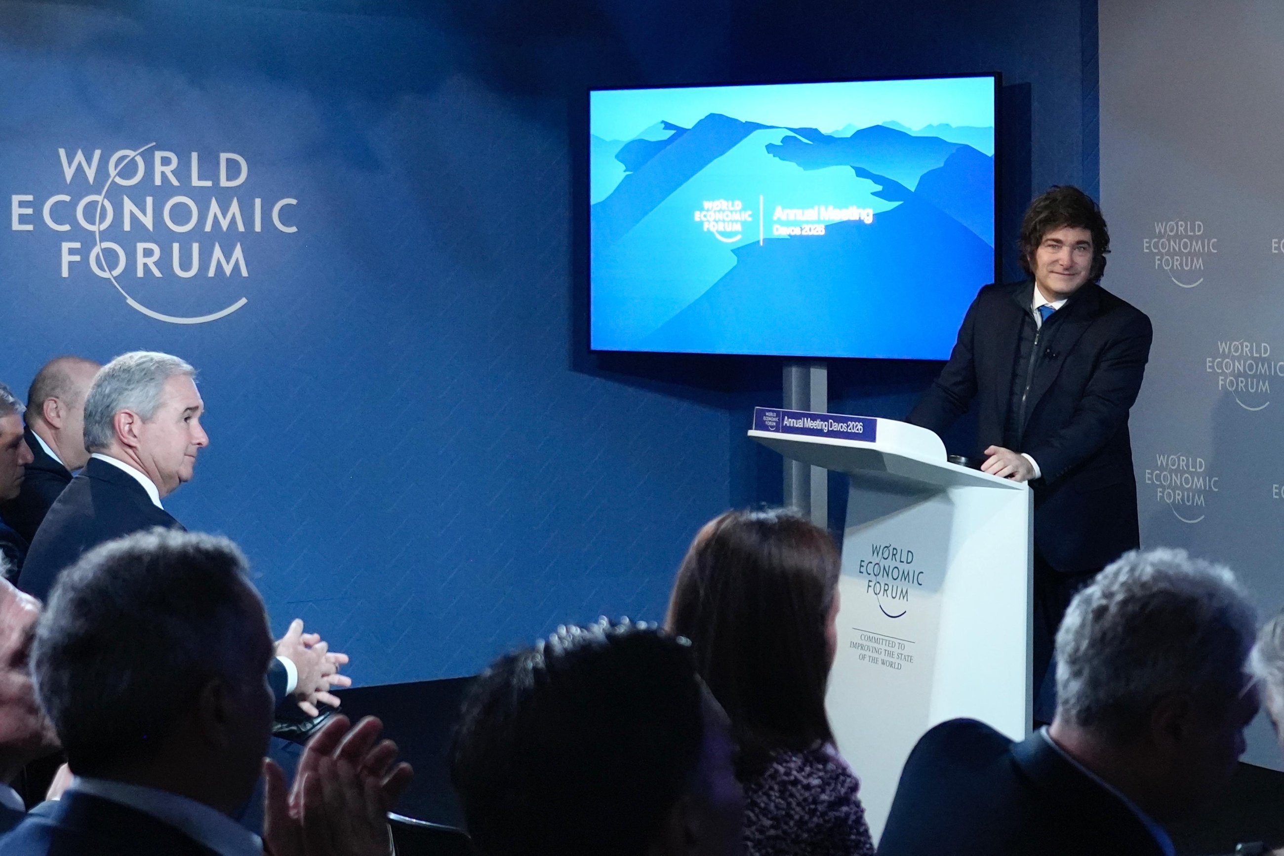 Foro de Davos: las señales que busca BlackRock para que la Argentina de ...