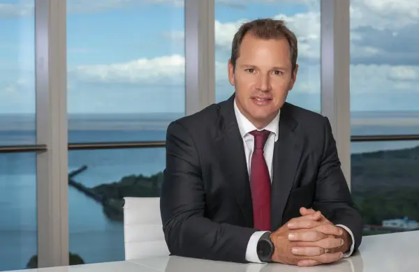 Jorge Brito reasume la presidencia de Genneia