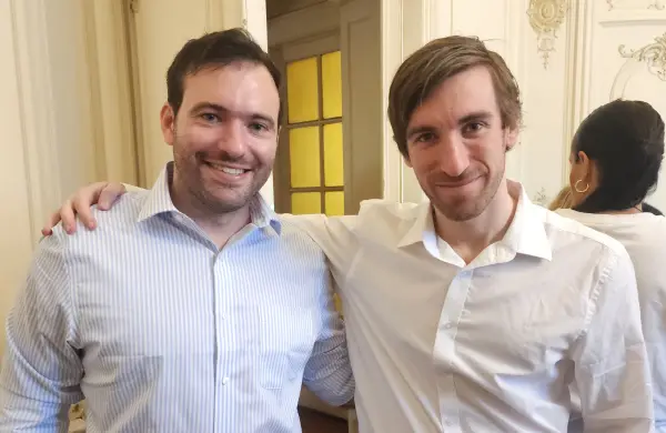 Se conocieron en la universidad, crearon una healthtech que tiene 500 clientes y  factura US$ 1 millón