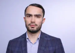 Se fue de Snapchat, armó una startup de video con IA en tiempo récord y ya vale US$ 1300 millones