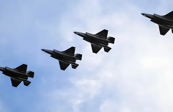 Guerra en Medio Oriente: el negocio millonario detrás de los jets privados que evacúan Dubái e Israel