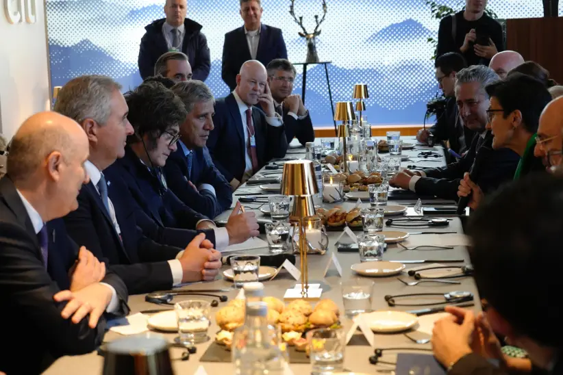 Javier Milei mantuvo un encuentro con CEO’s de bancos y firmas financieras globales, Davos 