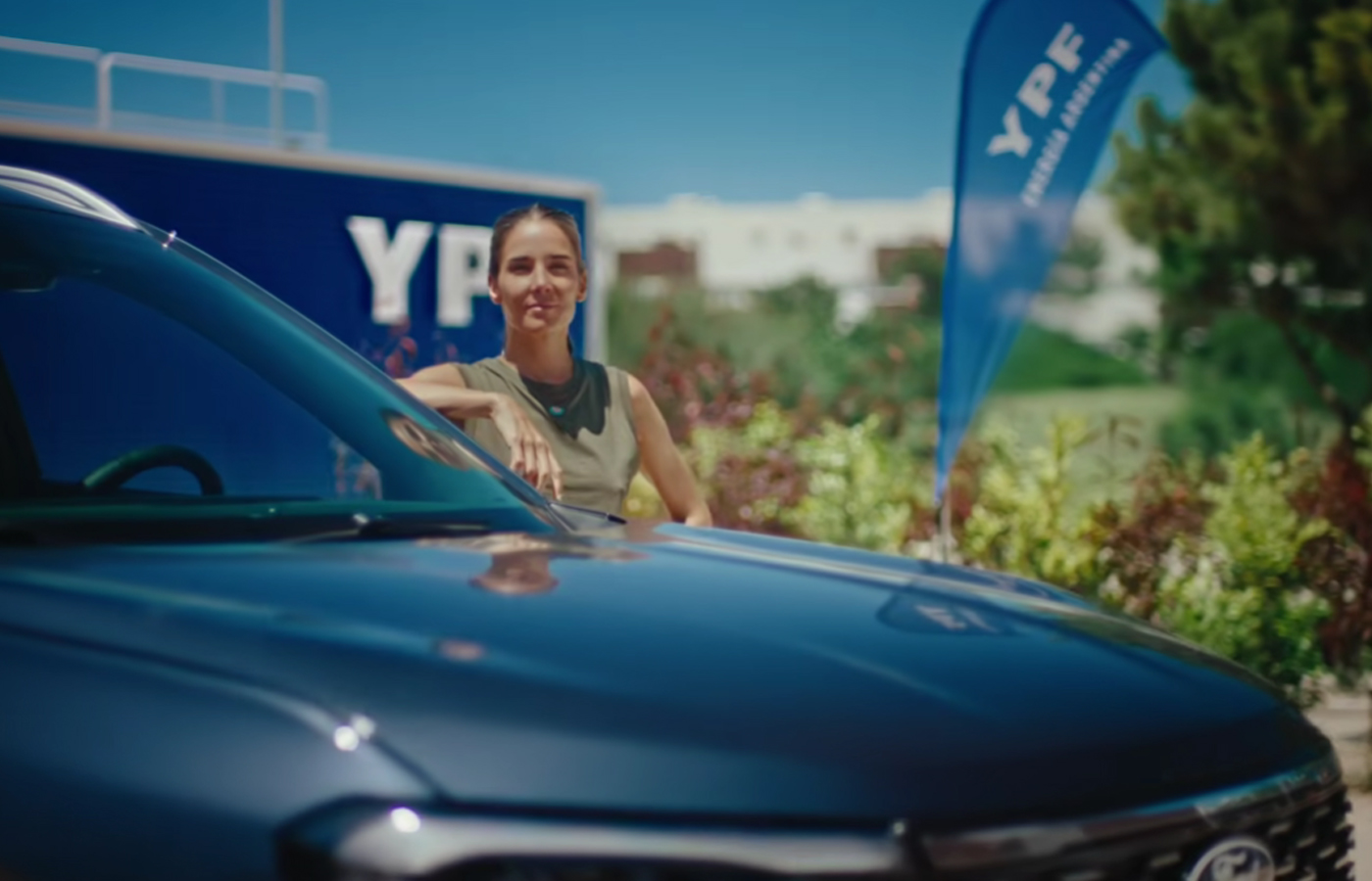 Mirtha, Juanita y la guerra publicitaria que YPF le declaró a Shell ...