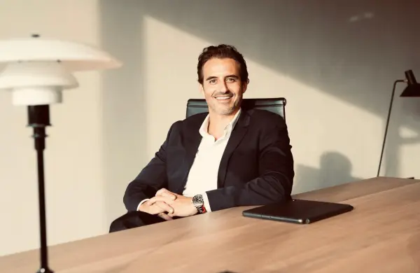 En plena polémica por las prendas importadas, llega una nueva marca de ropa a la Argentina