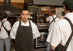 Cocina a la leña y flan para llevar: el restó que eligió Bad Bunny en Nuñez antes de River