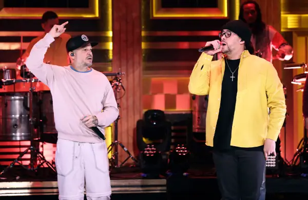 Residente y Bad Bunny llevarán "la historia silenciada de Puerto Rico" al cine con un western épico