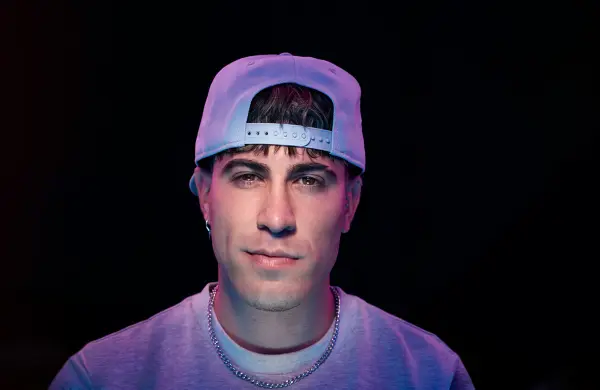 Alejo Igoa: el argentino que superó los 100 millones de suscriptores y es el youtuber número uno de América Latina: “Sufrí de chico, ahora amo crear”