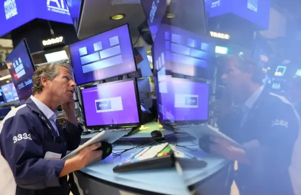 Wall Street empieza a dudar: el gasto récord en centros de datos enciende alarmas sobre sobreinversión