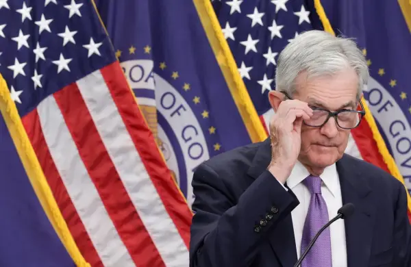 Tensión en el Golfo: cómo el "flight to quality" global impacta en los activos argentinos 