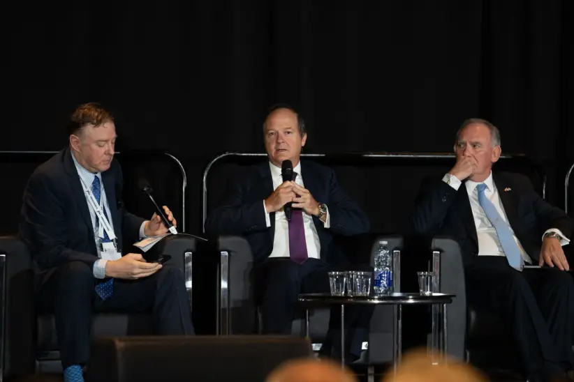 Luis Lucero en Canadá junto a Daniel González