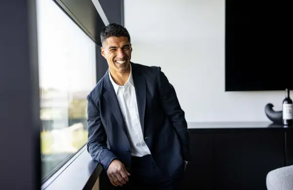 Entrevista exclusiva a Luis Suárez: “A un futbolista nadie le enseña a ser empresario”
