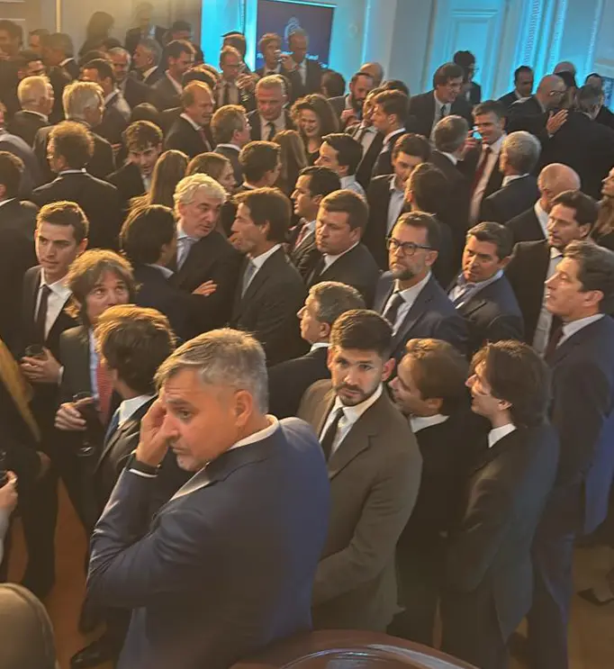 Adorni en la Argentina week