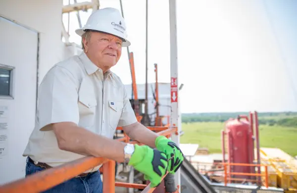 Harold Hamm con Forbes: Rey del fracking, fortuna de USD 16.000 millones y amigo de Trump: “Invertiremos mucho más en Vaca Muerta"