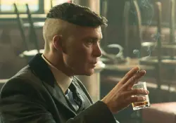 Por "orden de los Peaky Blinders", llega su primer whiskey oficial (y cómo se puede invertir en él)