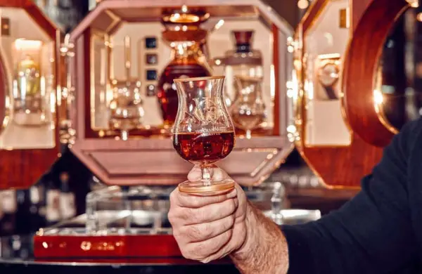 San Patricio: la tradición que impulsa el nuevo auge del whiskey premium irlandés