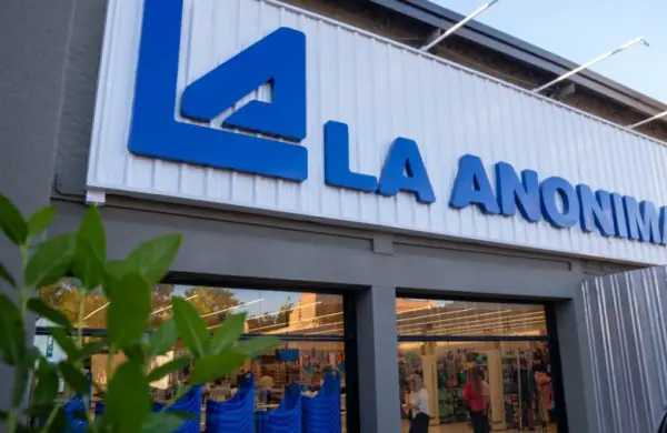 La Anónima busca hacerse federal: compró 12 supermercados del Grupo Libertad y avanza en el norte del país