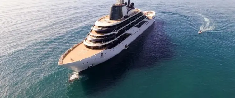 Four Seasons lleva su lujo al mar: así es el yate con el que apunta a la exclusividad