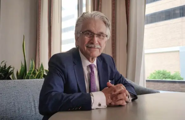 Ali Moshiri, ex CEO de Chevron con Forbes desde Houston: “El petróleo puede llegar a US$ 150 dólares”