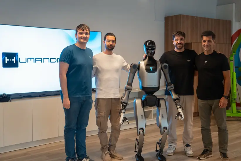 Alejandro Parise (CEO), Santiago Braña (CTO), José Montalvo (COO) y Francisco Alberto (Líder Robotics), de Humandroid