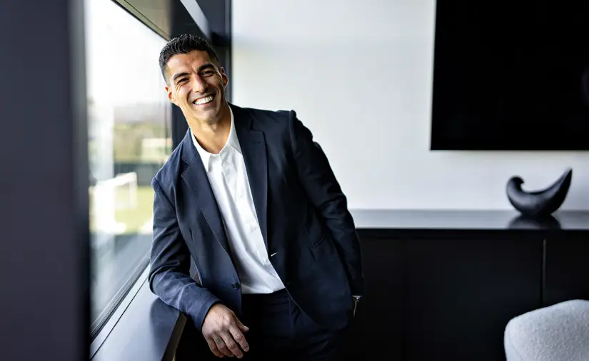 El modelo de negocios de Luis Suárez: un imperio gastronómico, sociedad con Messi y un sistema de gestión familiar con Sofía Balbi a la cabeza