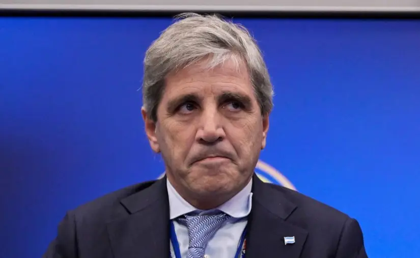 Se seca una fuente clave de dólares: cayeron las emisiones de deuda y se reduce la oferta en el mercado cambiario