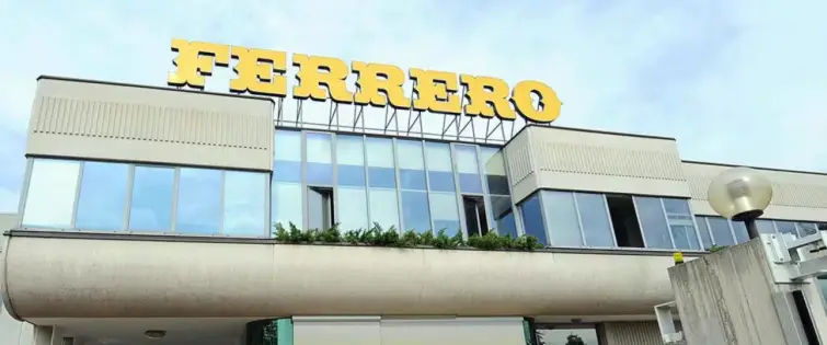 ¿Por qué Ferrero dejó de ser "humilde"? El millonario plan para conquistar a los fanáticos del fútbol
