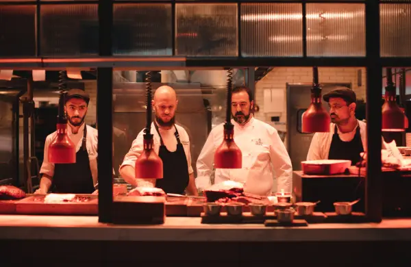 Alta cocina itinerante: por qué los chefs reconocidos apuestan a los formatos colaborativos