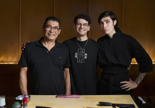 Tres chefs, una semana de práctica y un título inesperado: la historia de los campeones de la Sushi World Cup
