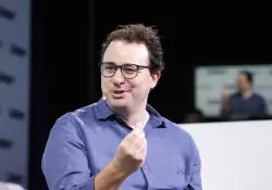 Anthropic ahora vale casi un billón de dólares, más que OpenAI