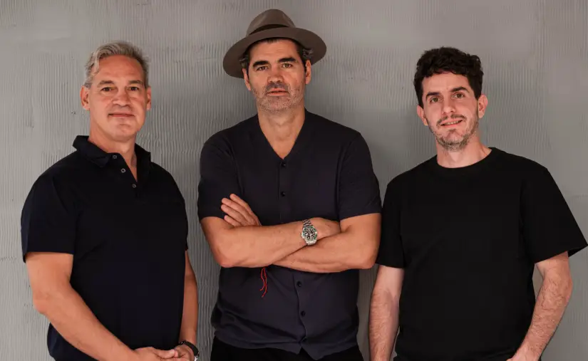 Armando Bo, Tomás Escobar y Ariel Arrieta lanzan Shorta, la startup que levantó US$ 6 millones y producirá 100 series en formato vertical en 2026